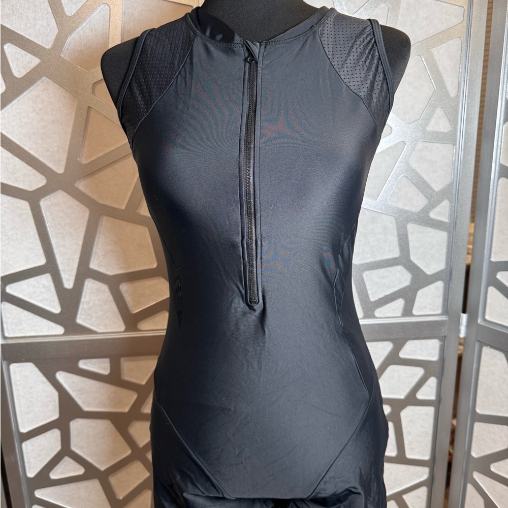 Sleek Black Zip-Front Bodysuit 82% Nylon 18%Spandex-Elasthan